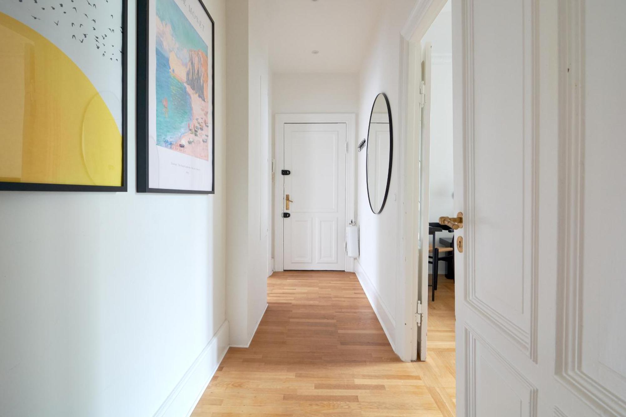 Spacious 3 Bedroom Manor Flat Next To Tivoli โคเปนเฮเกน ภายนอก รูปภาพ