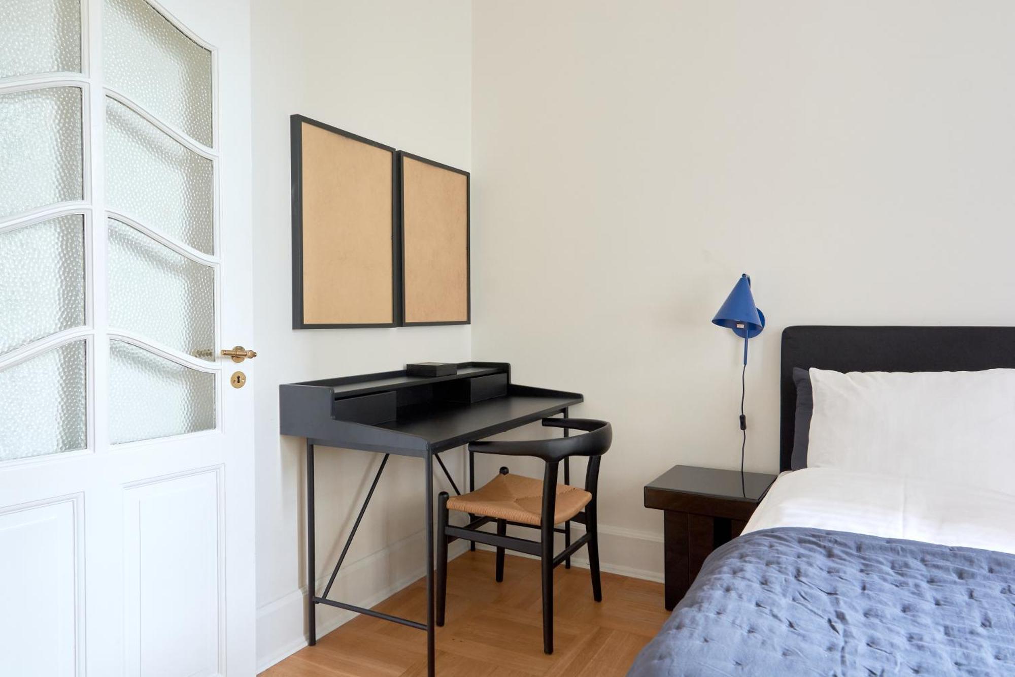 Spacious 3 Bedroom Manor Flat Next To Tivoli โคเปนเฮเกน ภายนอก รูปภาพ